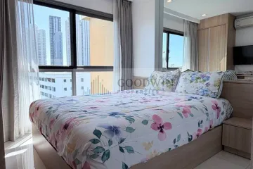 1 Bedroom Condo for sale in Na Kluea, Chonburi