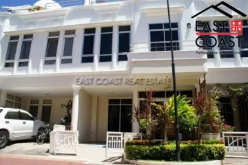 3 Bedroom House for sale in Na Kluea, Chonburi