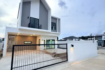 3 Bedroom Villa for sale in NAI HOME Srisunthon2, Si Sunthon, Phuket