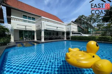 3 Bedroom House for sale in Na Kluea, Chonburi