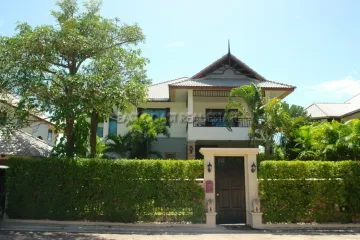 4 Bedroom House for rent in Na Kluea, Chonburi