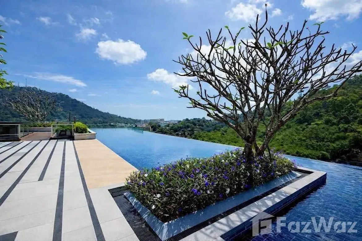 1 Bedroom Condo for rent at The Base Height