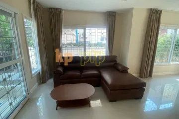 3 Bedroom House for rent in THE CENTRO RAMINDRA, Khan Na Yao, Bangkok near MRT Synphaet