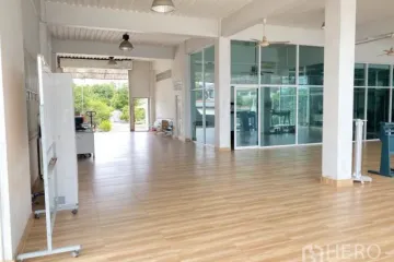 Land for sale in Lam Pla Thio, Bangkok