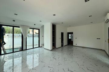 3 Bedroom Villa for sale in Wichit, Phuket