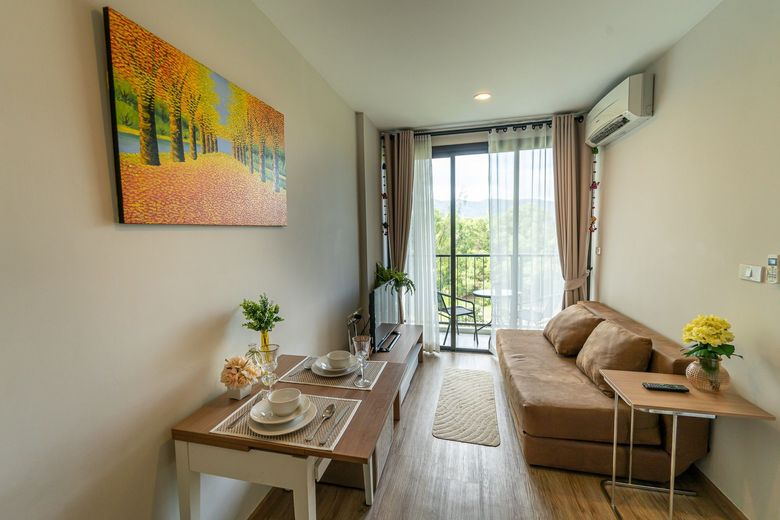 1 Bedroom Condo For Rent
