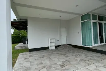 3 Bedroom House for rent in Nong Pla Lai, Chonburi