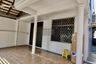 4 Bedroom Townhouse for sale in Chom Phon, Bangkok near MRT Lat Phrao
