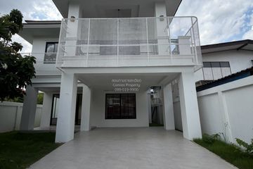 4 Bedroom House for sale in Lat Phrao, Bangkok