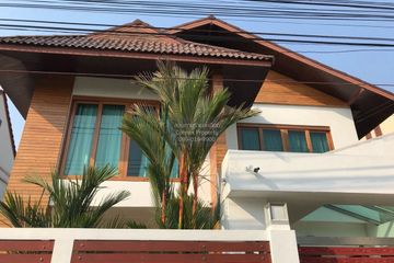 4 Bedroom House for sale in Lat Phrao, Bangkok