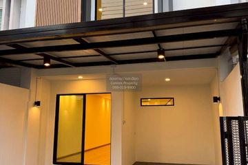 3 Bedroom Townhouse for sale in Bang Kaeo, Samut Prakan