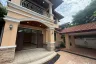 5 Bedroom House for rent in Khlong Tan Nuea, Bangkok