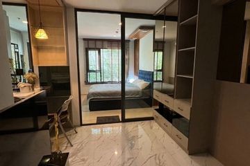 1 Bedroom Condo for sale in Life One Wireless, Lumpini, Bangkok near BTS Ploen Chit
