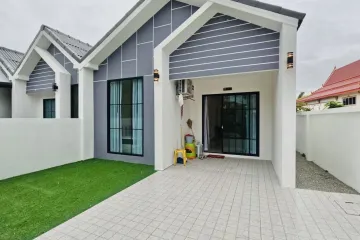 2 Bedroom House for rent in Chok Thip Villa, Chalong, Phuket
