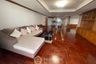 3 Bedroom Condo for rent in Oriental Towers, Khlong Tan Nuea, Bangkok near BTS Thong Lo