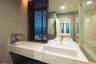 2 Bedroom Condo for sale in Vantage Ratchavipa, Lat Yao, Bangkok near MRT Lat Phrao