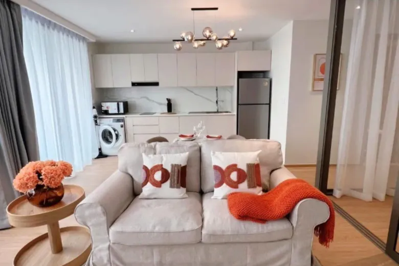 1 Bedroom Condo