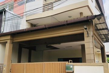 2 Bedroom Townhouse for sale in Tararin Gardenville, Samrong Nuea, Samut Prakan