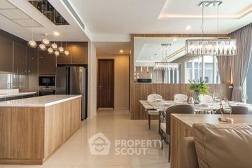3 Bedroom Condo for sale in Menam Residences Condominium, Wat Phraya Krai, Bangkok