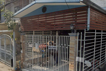 3 Bedroom Townhouse for Sale or Rent in Arun Amarin, Bangkok