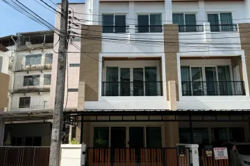 3 Bedroom Townhouse for Sale or Rent in Baan Klang Muang Suksawat-Rama 3, Thung Khru, Bangkok