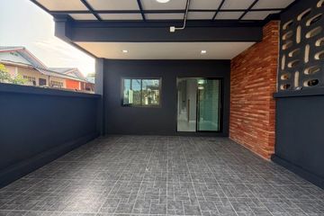 2 Bedroom Townhouse for sale in Nong Prue, Chonburi