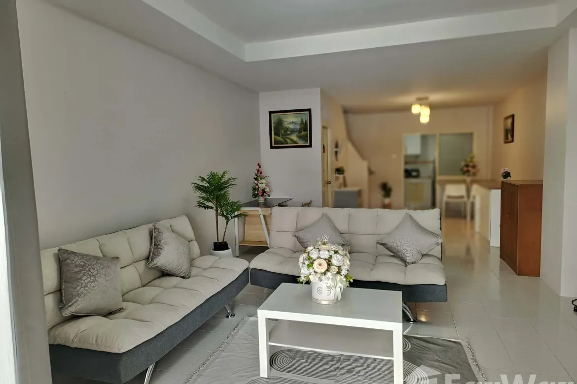 2 Bedroom Townhouse