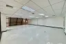 Office for rent in Siripinyo Building, Thanon Phaya Thai, Bangkok near BTS Phaya Thai
