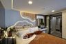 2 Bedroom Condo for sale in SOHO Bangkok Ratchada, Huai Khwang, Bangkok near MRT Huai Khwang