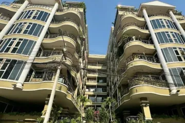 1 Bedroom Condo for rent in Siam Oriental Twins, Nong Prue, Chonburi