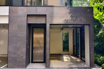 3 Bedroom Condo for sale in Via 34, Khlong Tan, Bangkok near BTS Thong Lo
