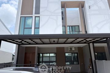 4 Bedroom Townhouse for sale in Baan Klang Mueng Ladprao 101 Station, Khlong Chan, Bangkok