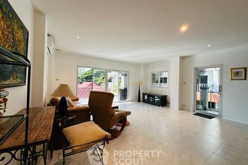2 Bedroom Villa for sale in Nong Pla Lai, Chonburi