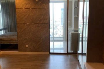 1 Bedroom Condo for rent in The Room Sathorn - TanonPun, Silom, Bangkok near BTS Surasak
