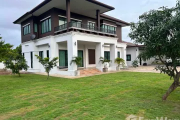 4 Bedroom House for rent in Chai Sathan, Chiang Mai