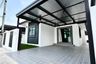 3 Bedroom House for rent in Rattanakorn Village 18, Na Kluea, Chonburi