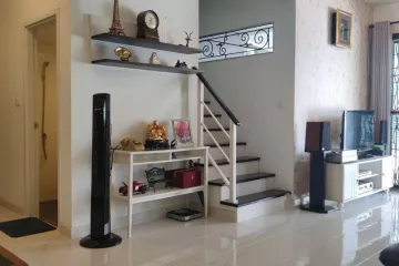 3 Bedroom House for sale in Samrong Nuea, Samut Prakan near BTS Samrong