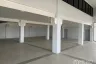 Warehouse / Factory for rent in Lam Pla Thio, Bangkok