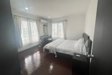 2 Bedroom Apartment for rent in Charktip Court, Khlong Tan Nuea, Bangkok near BTS Thong Lo