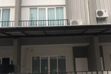 3 Bedroom Townhouse for rent in CHER Watcharapol, O Ngoen, Bangkok