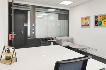 Office for rent in Nai Mueang, Phitsanulok