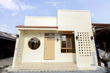 2 Bedroom House for sale in Chan Kasem, Bangkok near MRT Phawana