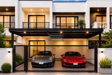 4 Bedroom Townhouse for sale in Sam Sen Nok, Bangkok near MRT Phawana