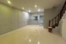 3 Bedroom Townhouse for sale in Nirun Ville 4, Dokmai, Bangkok