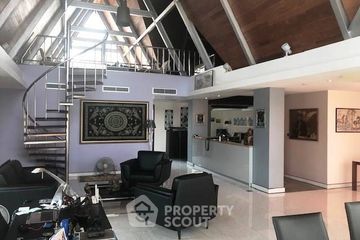3 Bedroom Condo for sale in Baan Saraan, Khlong Toei Nuea, Bangkok near MRT Phetchaburi