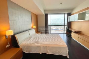 3 Bedroom Condo for rent in Bang Phong Pang, Bangkok