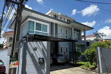 4 Bedroom House for rent in Phra Khanong Nuea, Bangkok