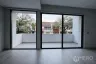 3 Bedroom House for rent in Khlong Tan Nuea, Bangkok