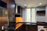 2 Bedroom Condo for rent in Bang Lamphu Lang, Bangkok