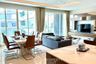 3 Bedroom Condo for rent in Menam Residences Condominium, Wat Phraya Krai, Bangkok